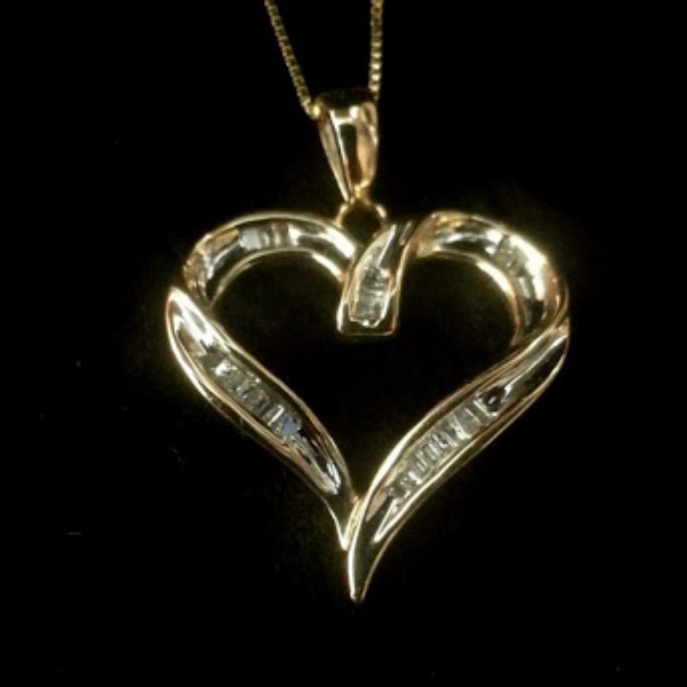 Open heart baguette 1/4cttw. diamond channel set pendant 14K necklace 18"